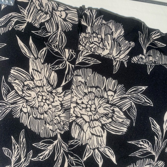 Olivaceous Maxi Skirt - Picture 3 of 4